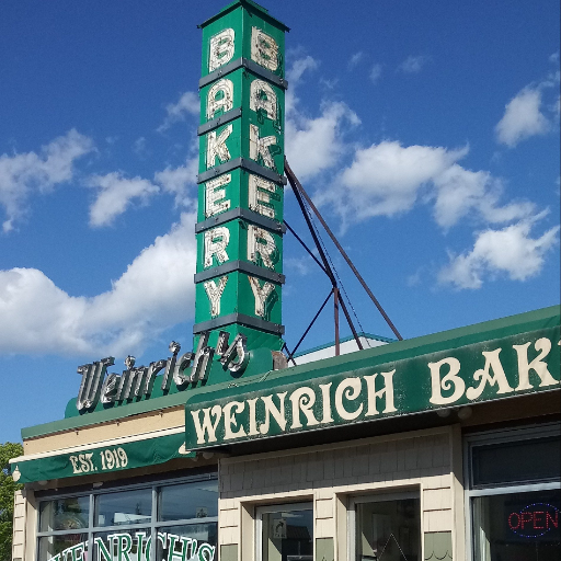 A bakery with a sign that says weinrich bakery.